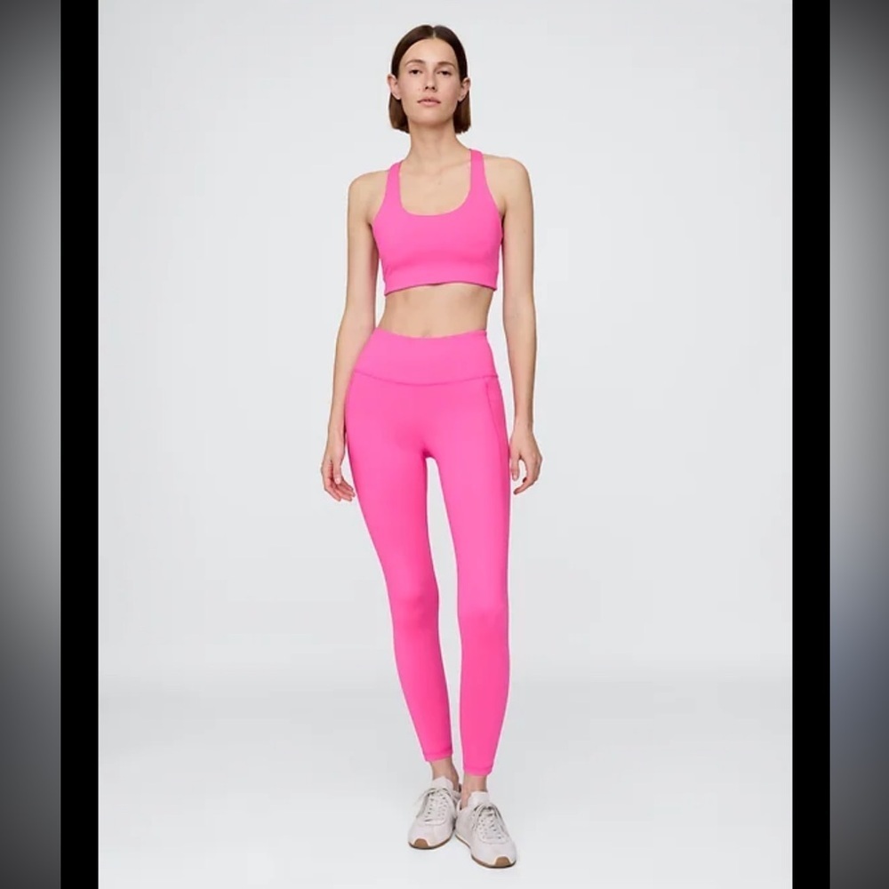 GAP Women's hot Pink ribbed Leggings size XS NWOT NEVER WORN.